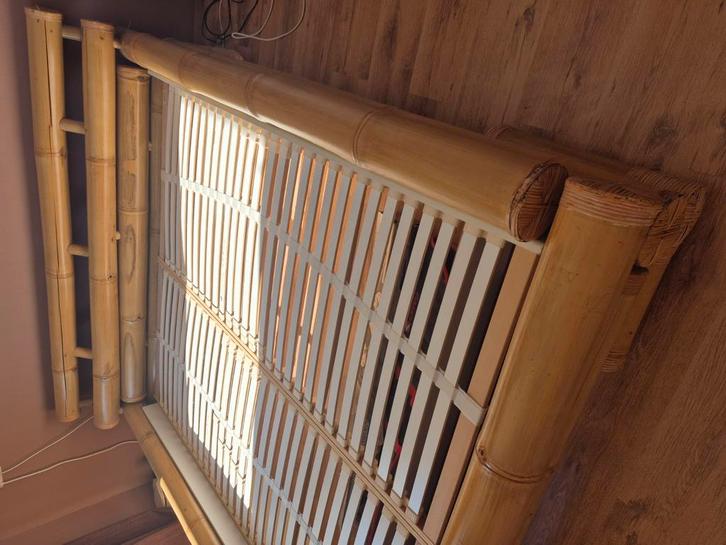 Bamboe bed, Huis en Inrichting, Slaapkamer | Matrassen en Bedbodems, Gebruikt, 180 cm, 200 cm, Tweepersoons, Ophalen