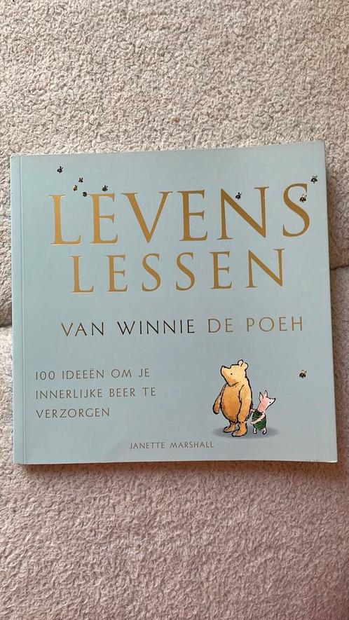 J. Marshall - Levenslessen van Winnie de Poeh, Boeken, Overige Boeken, Zo goed als nieuw, Ophalen of Verzenden