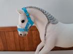 Schleich halster lichtblauw, Ophalen of Verzenden, Zo goed als nieuw, Paard, Beeldje of Figuurtje