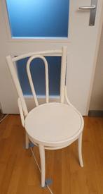 Thonet stoel. Voor €7,50., Huis en Inrichting, Stoelen, Ophalen, Zo goed als nieuw, Bruin, Eén