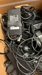 Dell adapter 130W, Computers en Software, Laptop-opladers, Ophalen of Verzenden, Zo goed als nieuw