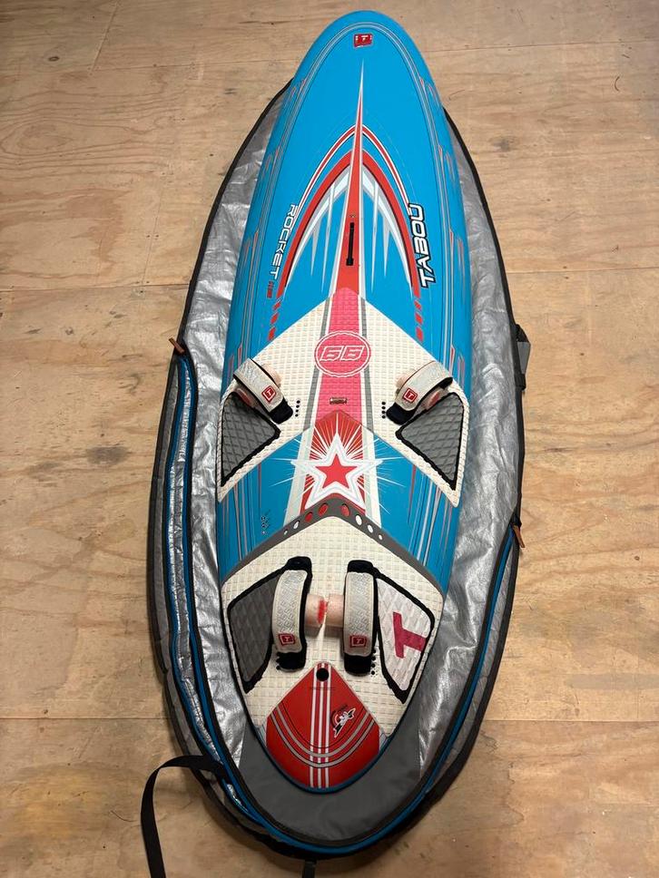 Complete windsurf set board, zeilen, masten en gieken, Watersport en Boten, Windsurfen, Gebruikt, Complete set, Minder dan 250 cm
