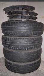 Autobanden+velgen en wieldoppen 155/65R14, Auto diversen, Wieldoppen, Ophalen