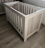 Ledikant en Commode met softclose lades en bladverkleiner, Kinderen en Baby's, Kinderkamer | Complete kinderkamers, Ophalen, Zo goed als nieuw