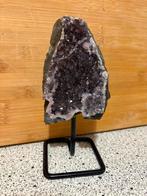 Amethist op Standaard - Donkerpaars, Ophalen of Verzenden, Mineraal