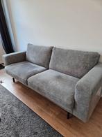 Lichtgroene bank -  kat heeft er iets aan gekrabt, Huis en Inrichting, Ophalen, Gebruikt