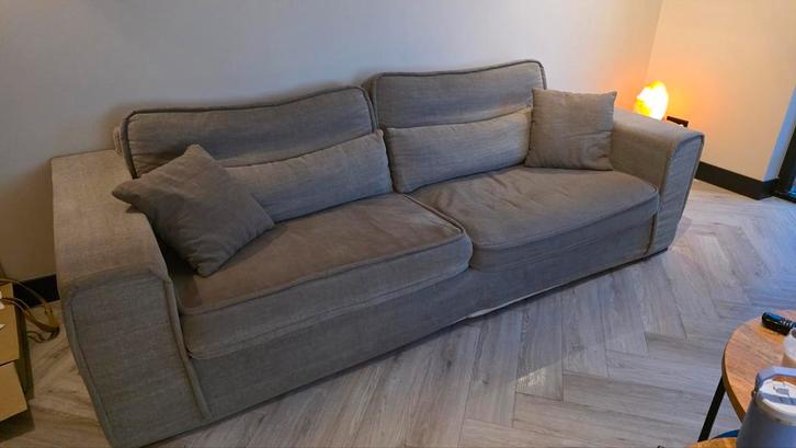 Riviera Maison Bank - MOET ZSM WEG!, Huis en Inrichting, Banken | Bankstellen, Gebruikt, Rechte bank, Driepersoons, 200 tot 250 cm