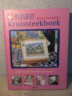 Margriet kruissteek boek, Ophalen of Verzenden, Gebruikt, Handborduren, Overige typen