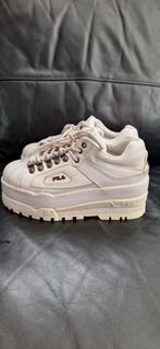 🦋Dikke plateau zolen fila leer 37,5🦋, Wit, Ophalen of Verzenden, Sneakers of Gympen, 🦋🦋Fila🦋🦋