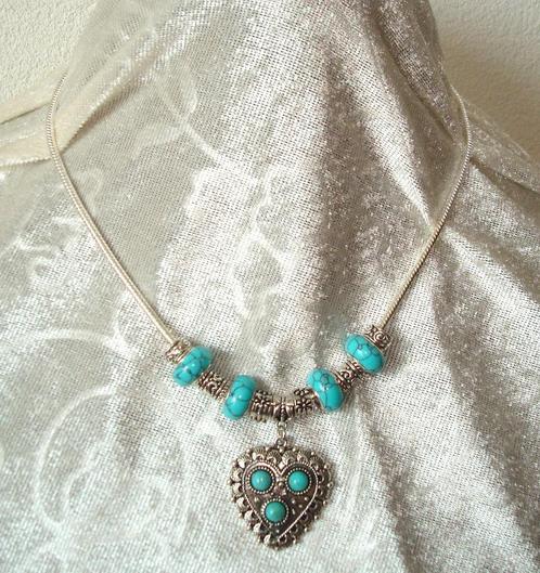 Ketting met hanger en bedels met turquoise stenen, Sieraden, Tassen en Uiterlijk, Kettingen, Nieuw, Steen of Mineraal, Zilver