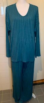 Broek en trui, maat 42/44, kleur cobalt  blauw, Kleding | Dames, Ophalen of Verzenden, Nieuw, Maat 42/44 (L), Blauw