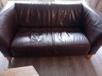 Tweezitsbank bruin leder, Huis en Inrichting, Banken | Bankstellen, Ophalen, Gebruikt, 150 tot 200 cm, Tweepersoons