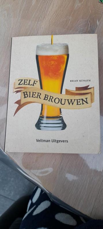 Boek zelf bierbrouwen Brian Kunath. beschikbaar voor biedingen