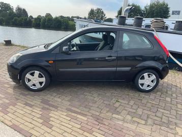 Ford FIESTA Nieuwe apk. beschikbaar voor biedingen