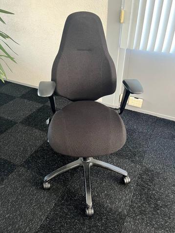 Ergonomische bureaustoel van RH Mereo - MOET SNEL WEG! beschikbaar voor biedingen