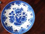 Puntgaaf groot delfts blauw wandbord doorsnede 29 cm., Ophalen