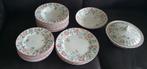 Churchill Briar Rose servies, Huis en Inrichting, Keuken | Servies, Nieuw, Ophalen of Verzenden, Bord(en), Overige stijlen