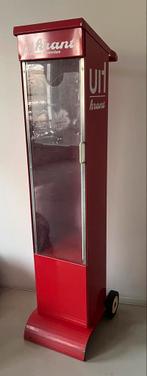 Rode Uitkrant Kast - Vitrine Potentieel!, Ophalen, Gebruikt, Overige