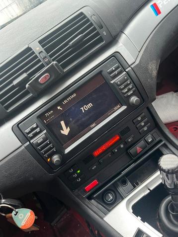 Bmw e46 navi/radio/cd/bleutooth. compleet werkend beschikbaar voor biedingen