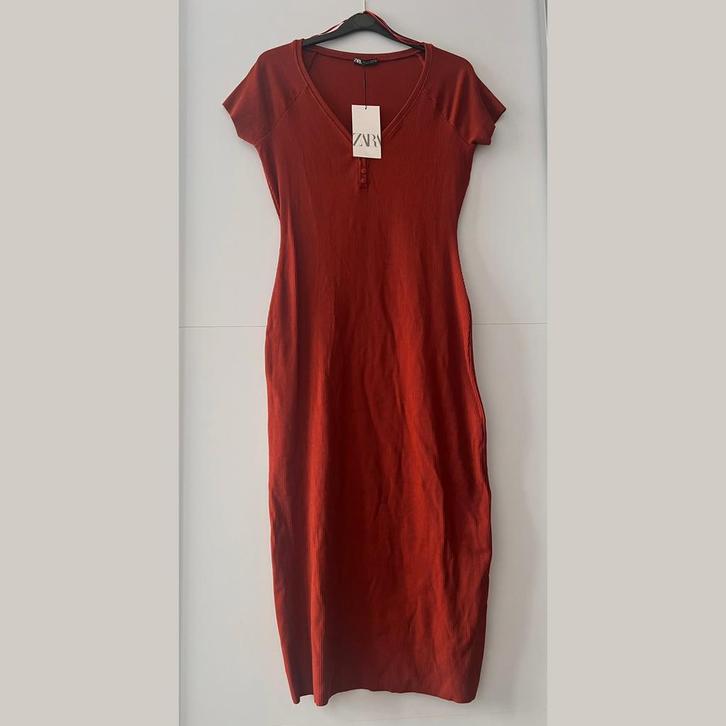 Zara t shirt jurk - maat L - nieuw, Kleding | Dames, Jurken, Zo goed als nieuw, Maat 42/44 (L), Bruin, Onder de knie, Ophalen of Verzenden
