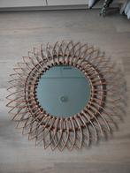 Rotan spiegel xenos, Minder dan 50 cm, Rond, Ophalen of Verzenden, Zo goed als nieuw