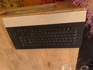 Logitech toetsenbord  beschikbaar voor biedingen