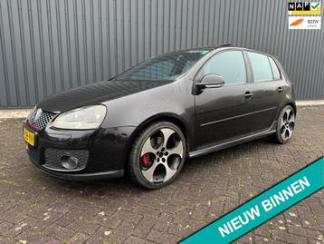 Volkswagen Golf 2.0 TFSI GTI ( NW APK + SCUIFDAK + AIRCO ) beschikbaar voor biedingen