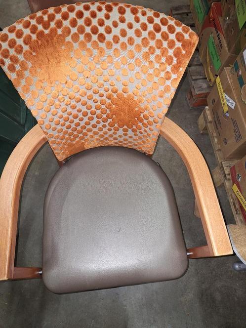 Kembo  stoel WD-028 264, Huis en Inrichting, Stoelen, Eén, Ophalen