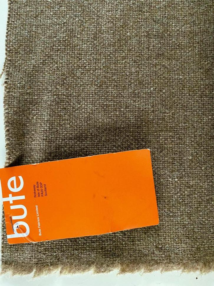 Bute Tweed 1313; lichtbruin/beige; 3,1 meter meubelstof, Hobby en Vrije tijd, Stoffen en Lappen, Nieuw, Wol, 120 cm of meer, 200 cm of meer