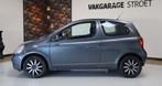 Toyota Yaris 1.3 VVT-i S-Line | trekhaak | jaarbeurt | deel-, Voorwielaandrijving, Stof, Gebruikt, Zwart