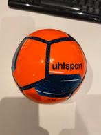 Nieuwe oranje mini voetbal Uhlsport, Sport en Fitness, Voetbal, Maat XS of kleiner, Ophalen of Verzenden, Nieuw, Bal
