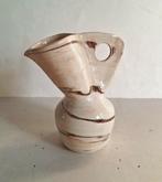 Art Deco of 30er of 40er jaren aardewerk kannetje. Gemerkt., Antiek en Kunst, Ophalen of Verzenden