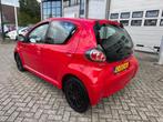 Toyota Aygo 1.0-12V Access 5 deurs, Airco, Nieuwe APK, Auto's, Voorwielaandrijving, Gebruikt, 4 stoelen, 68 pk
