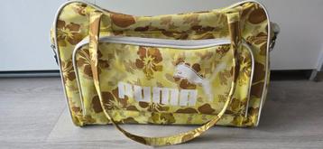 Vintage Puma Tas met Bloemenprint beschikbaar voor biedingen
