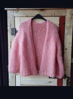 Roze handgebreid vest, Kleding | Dames, Truien en Vesten, Ophalen of Verzenden, Zo goed als nieuw, Roze