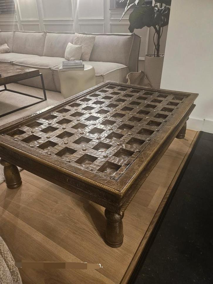 Indiase Salontafel (oosters, India houtsnijwerk), Huis en Inrichting, Tafels | Salontafels, Ophalen of Verzenden