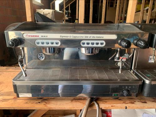 Nette Faema E98 RE Espresso & Cappuccino, Witgoed en Apparatuur, Koffiezetapparaten, Gebruikt, Gemalen koffie, Combi, 10 kopjes of meer
