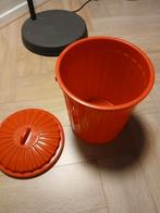 Oranje Prullenbak met Deksel, Kunststof, Gebruikt, Ophalen of Verzenden, Minder dan 50 cm
