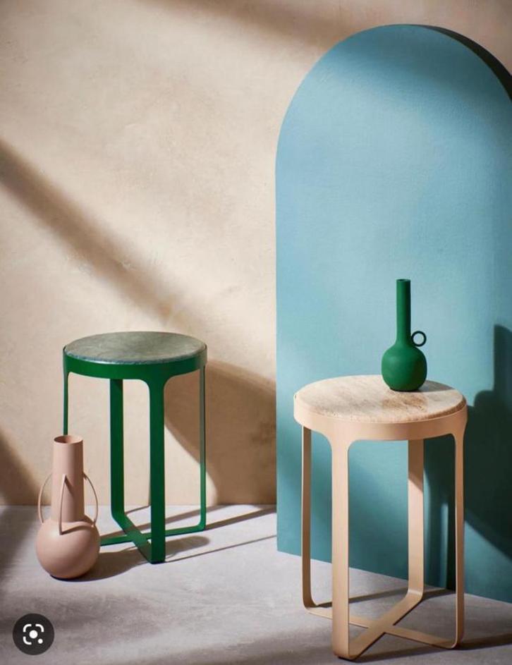 BrandNEW Pols Potten Beigerose Travertine STONER bijzettafel, Huis en Inrichting, Tafels | Bijzettafels, Nieuw, Rond, 45 tot 60 cm