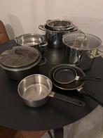Verschillende pannen, Huis en Inrichting, Keuken | Potten en Pannen, Ophalen of Verzenden, Zo goed als nieuw, Rvs, Pannenset