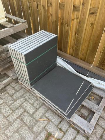 Terrastegels ANTRACIET beschikbaar voor biedingen