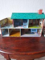 Heel mooi blikken poppenhuis jaren 60., Verzamelen, Poppenhuizen en Toebehoren, Ophalen, Poppenhuis