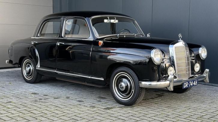 Mercedes-Benz 100-serie 180 D Ponton (bj 1955), Auto's, Oldtimers, Bedrijf, Te koop, Metallic lak, Mercedes-Benz, Diesel, Overige carrosserieën