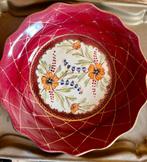 Flora plateel Gouda, Carlton 232, Antiek en Kunst, Antiek | Schalen, Ophalen of Verzenden