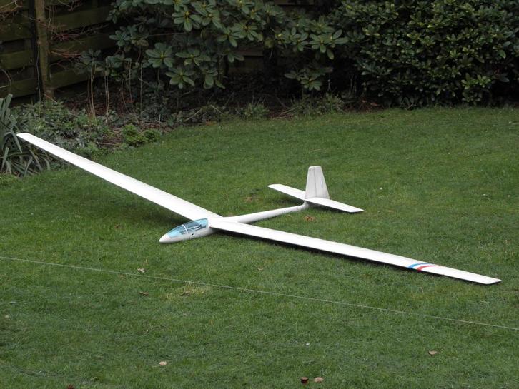 zwever de legendarische CIRRUS, Hobby en Vrije tijd, Modelbouw | Radiografisch | Vliegtuigen, Gebruikt, RTF (Ready to Fly), Ophalen of Verzenden