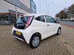 Toyota Aygo 1.0 VVT-i x-now, Te koop, Geïmporteerd, Benzine, 4 stoelen