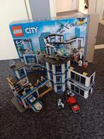 Lego City 60141 Politiebureau, Kinderen en Baby's, Speelgoed | Duplo en Lego, Ophalen, Zo goed als nieuw