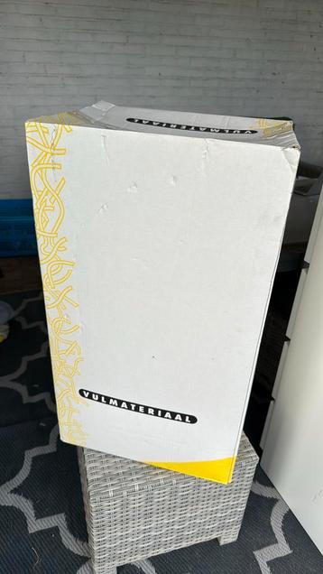 Vulmateriaal papierwol wit doos 4 kg beschikbaar voor biedingen