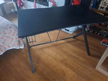 TRUST dominion Gaming Bureau 115x75 Type TX711 