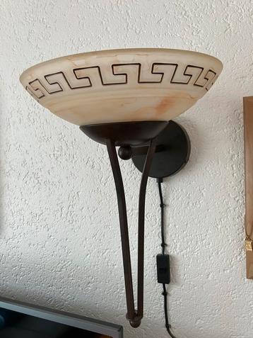 Set van 8 lampen beschikbaar voor biedingen